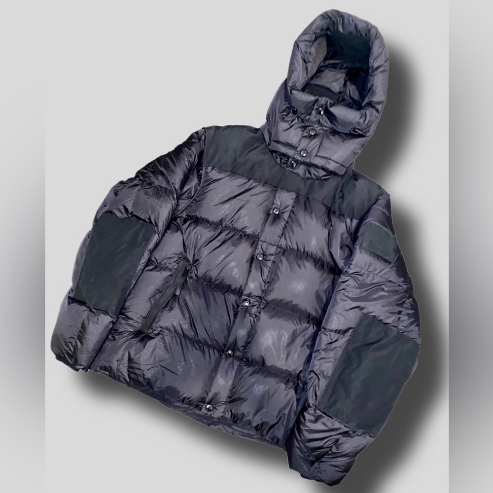 BURBERRY PUFFER COAT - VEST (detachable sleeves)